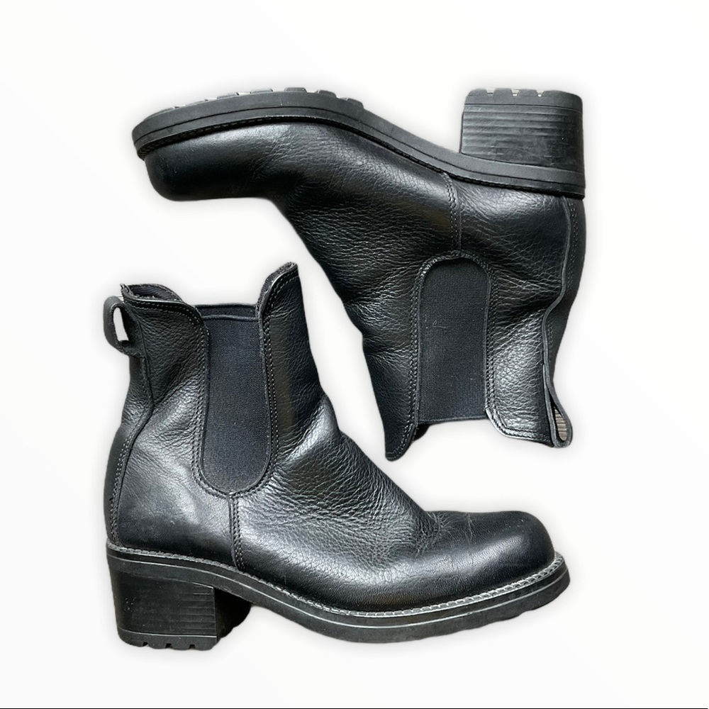 Roots Vintage 90,s Beetle Boot Black Size 6.5.
